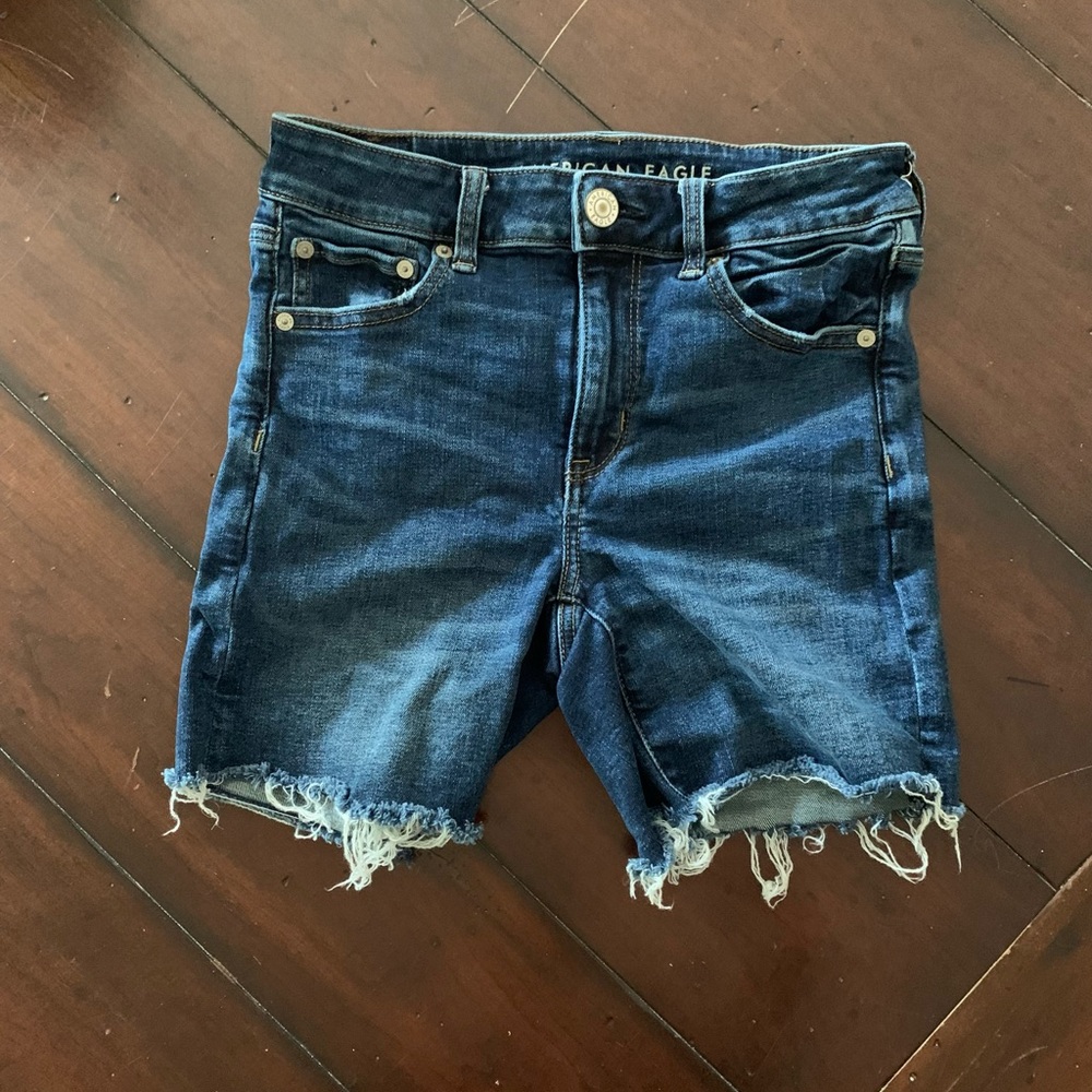American Eagle high rise midi shorts size 4.